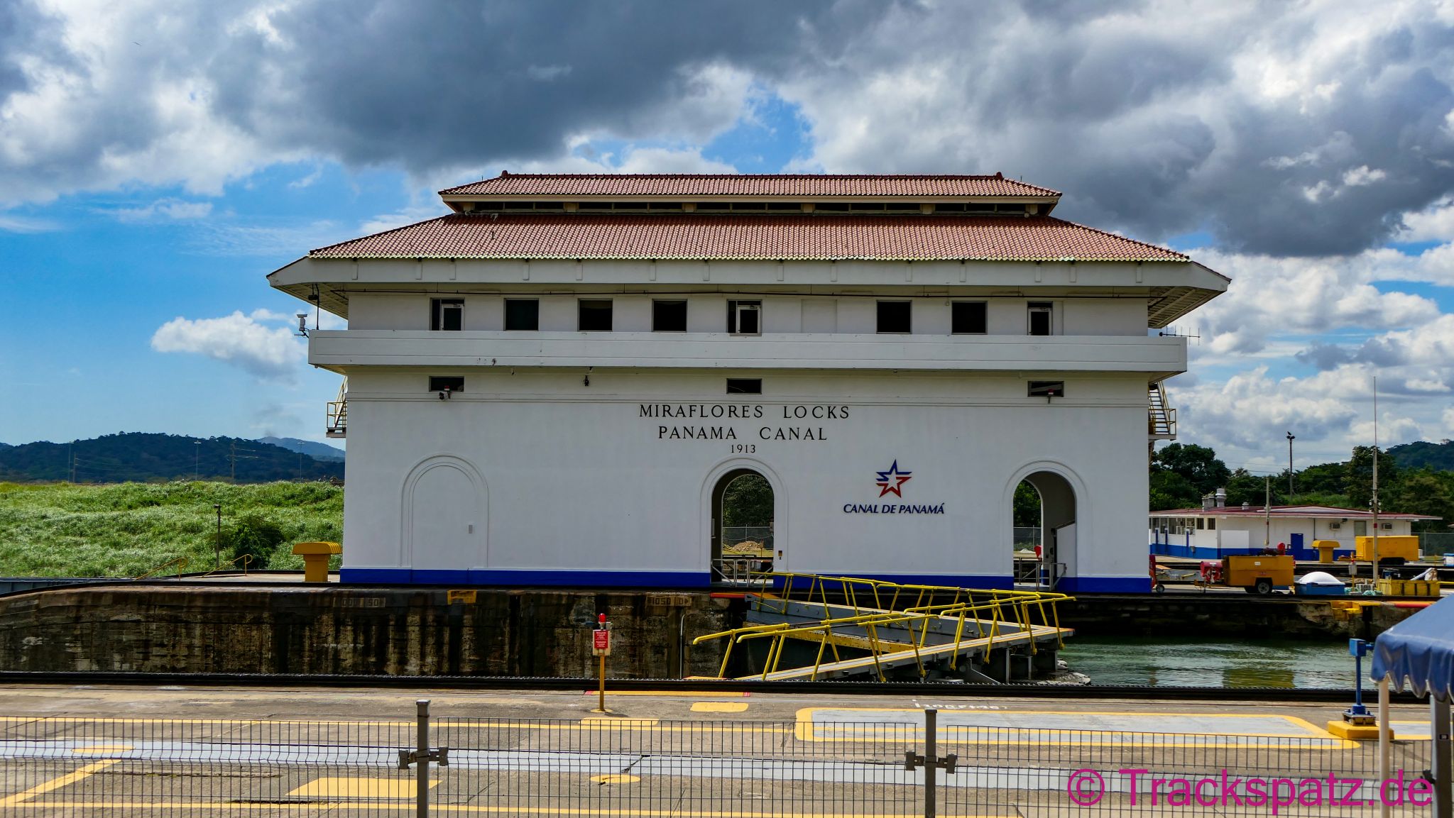 08 Panama Kanal - Miraflores Lock